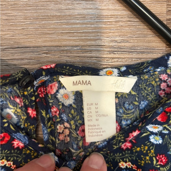 H&M Floral Maternity Top Size M - Picture 3 of 3